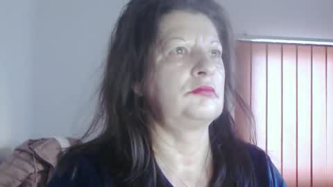 Snapshot of extasymature chatting on 5, 1, 2025 ExtasyMature online show from 5, 1, 2025