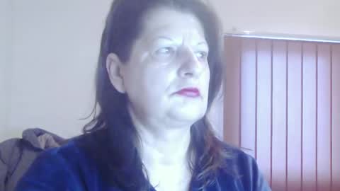 Snapshot of extasymature chatting on 5, 2, 2025 ExtasyMature online show from 5, 2, 2025