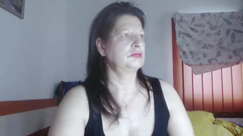Snapshot of extasymature chatting on 10, 9, 2025 ExtasyMature online show from 10, 9, 2025