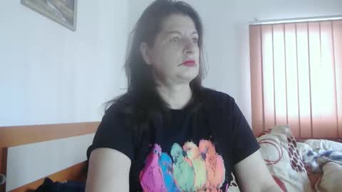Snapshot of extasymature chatting on 5, 10, 2025 ExtasyMature online show from 5, 10, 2025