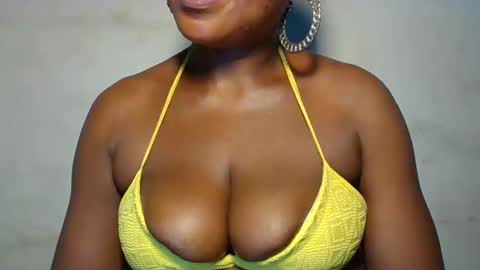 extremelywetgirl_ online show from 14, 4, 2026