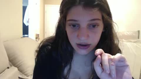 Snapshot of eyecandybella chatting on 3, 11, 2025 Izabella online show from 3, 11, 2025