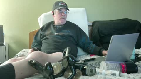 Snapshot of eyeswideshut63 chatting on 30, 12, 2024 Eyeswideshut63 online show from 30, 12, 2024