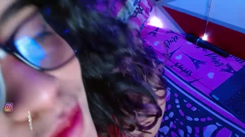 Snapshot of eyfy_bbs chatting on 20, 12, 2024 Nadia online show from 20, 12, 2024