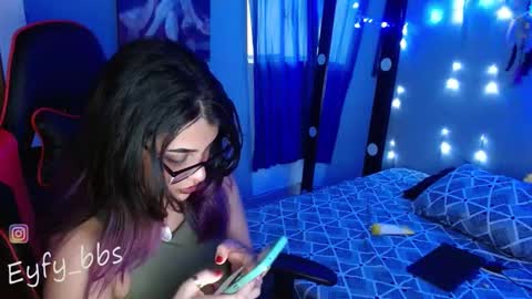 Snapshot of eyfy_bbs chatting on 26, 12, 2024 Nadia online show from 26, 12, 2024