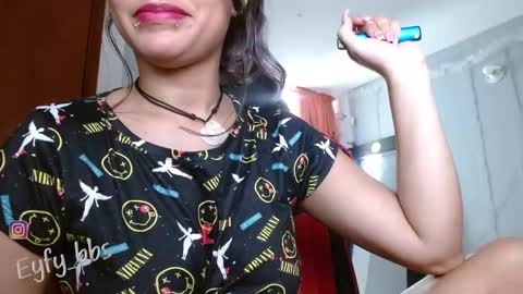 Snapshot of eyfy_bbs chatting on 11, 2, 2025 Nadia online show from 11, 2, 2025