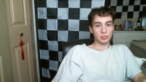 Snapshot of ezra_naamah chatting on 11, 1, 2025 Ezra Naamah online show from 11, 1, 2025