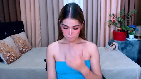 UR SWEET EZRA online show from 14, 1, 2025