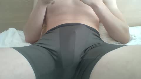 Snapshot of f12344321 chatting on 20, 9, 2025 f12344321 online show from 20, 9, 2025