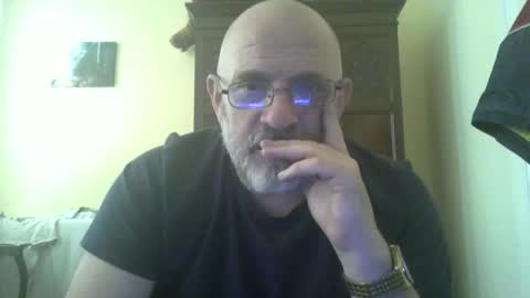Snapshot of f1zzeek chatting on 26, 4, 2026 f1zzeek online show from 26, 4, 2026