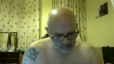 f1zzeek online show from 14, 6, 2026