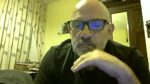 f1zzeek online show from 18, 7, 2026