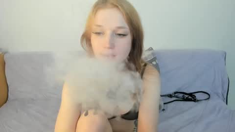 Snapshot of f_w_b chatting on 10, 3, 2025 f_w_b online show from 10, 3, 2025