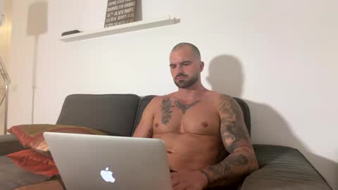 Fabi Vega online show from 28, 5, 2026