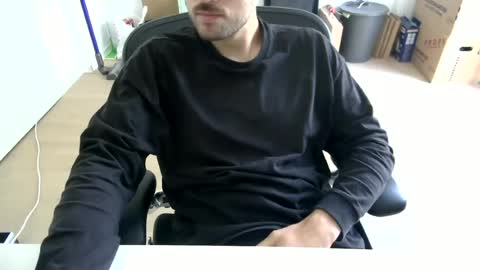 Snapshot of fabian_196 chatting on 14, 6, 2026 Call me bitch online show from 14, 6, 2026