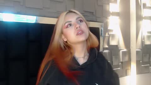 Snapshot of fabzy_fab chatting on 15, 2, 2026 fabzy online show from 15, 2, 2026