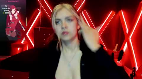 Snapshot of fabzy_fab chatting on 26, 5, 2026 fabzy online show from 26, 5, 2026