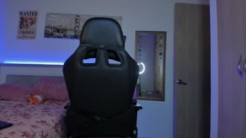 faceofbabyyy online show from 25, 2, 2025