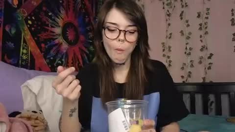 Faerie 3 online show from 8, 2, 2026