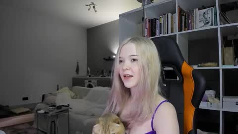 fairy_casey online show from 21, 11, 2025