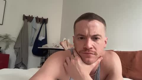 Snapshot of fairybae5 chatting on 21, 5, 2026 Travis online show from 21, 5, 2026