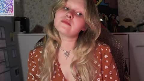 Snapshot of fairydreams_ chatting on 7, 3, 2025 Arisha online show from 7, 3, 2025