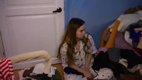 Ilona online show from 8, 3, 2026