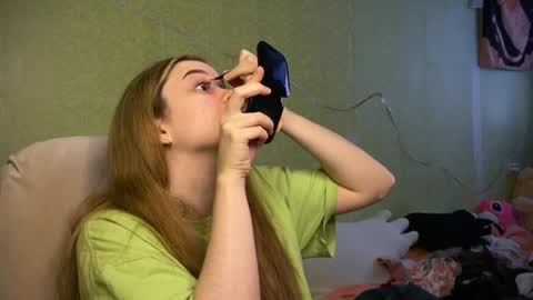 Snapshot of fairyilona chatting on 23, 4, 2026 Ilona online show from 23, 4, 2026