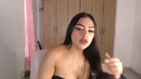 fairylatin online show from 5, 2, 2025