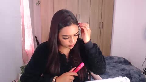 fairylatin online show from 9, 2, 2025