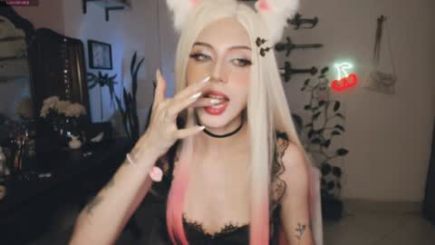 Snapshot of fairywhore chatting on 7, 1, 2025 Jackie Cosplayer online show from 7, 1, 2025