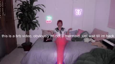 Snapshot of fairywhore chatting on 13, 10, 2025 Jackie Cosplayer online show from 13, 10, 2025