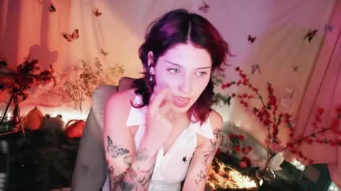 Snapshot of fairywhore chatting on 14, 5, 2026 Jackie Cosplayer online show from 14, 5, 2026
