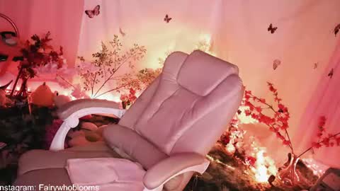 Snapshot of fairywhore chatting on 22, 7, 2026 Jackie Cosplayer online show from 22, 7, 2026