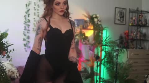 faith_chan online show from 9, 4, 2026