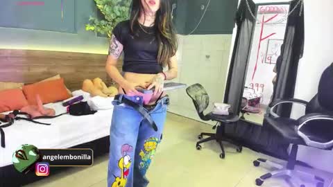 Snapshot of fallen_angel999777 chatting on 7, 2, 2026 Megan 630 1330 -5 online show from 7, 2, 2026