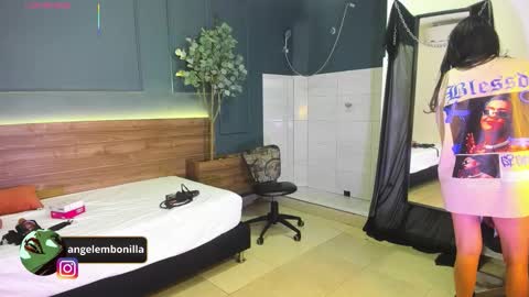 Snapshot of fallen_angel999777 chatting on 10, 2, 2026 Megan 630 1330 -5 online show from 10, 2, 2026