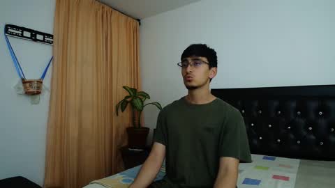 FallGays online show from 20, 12, 2025