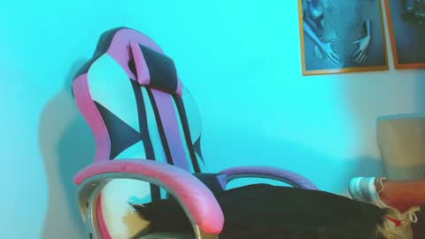 Andrea online show from 7, 12, 2024