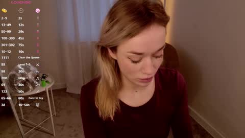 Snapshot of fancyamelia chatting on 15, 10, 2025 fancyamelia online show from 15, 10, 2025