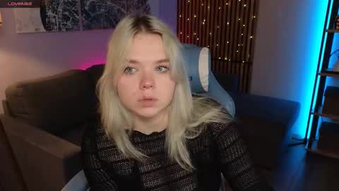 Snapshot of fancybella chatting on 21, 11, 2025 Bella online show from 21, 11, 2025