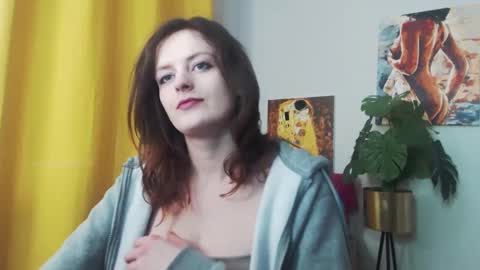 Nadine online show from 11, 12, 2024