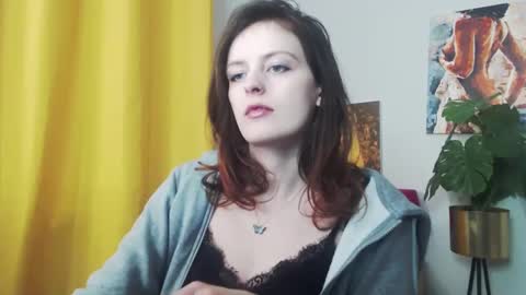 Nadine online show from 2, 1, 2025