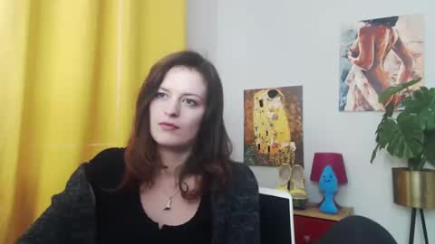 Nadine online show from 20, 1, 2025