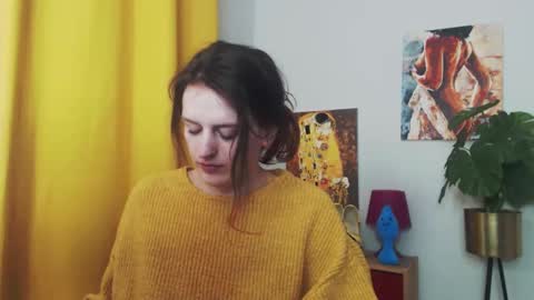 Nadine online show from 21, 1, 2025