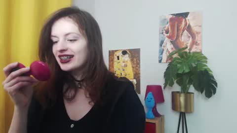 Nadine online show from 29, 1, 2025