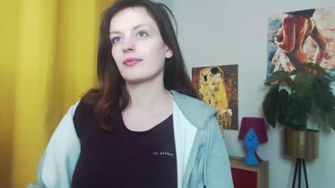 Nadine online show from 7, 2, 2025