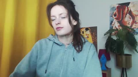 Nadine online show from 13, 2, 2025