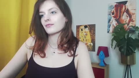 Nadine online show from 26, 2, 2025