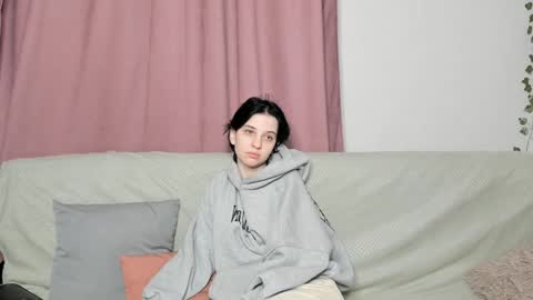 Snapshot of fannyharber chatting on 6, 12, 2024 Mia online show from 6, 12, 2024